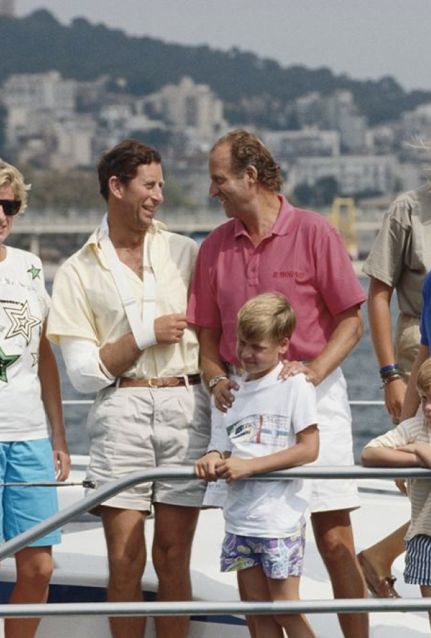 لماذا قد تؤجل العائلة المالكة البريطانية رحلاتها الصيفية هذا العام؟