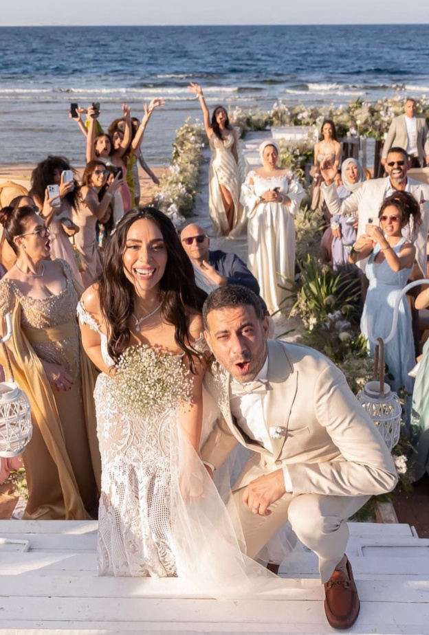 أشهر النجوم الذين تزوجوا في شهر مايو على مر السنوات بينهم الأمير هاري وتيم حسن