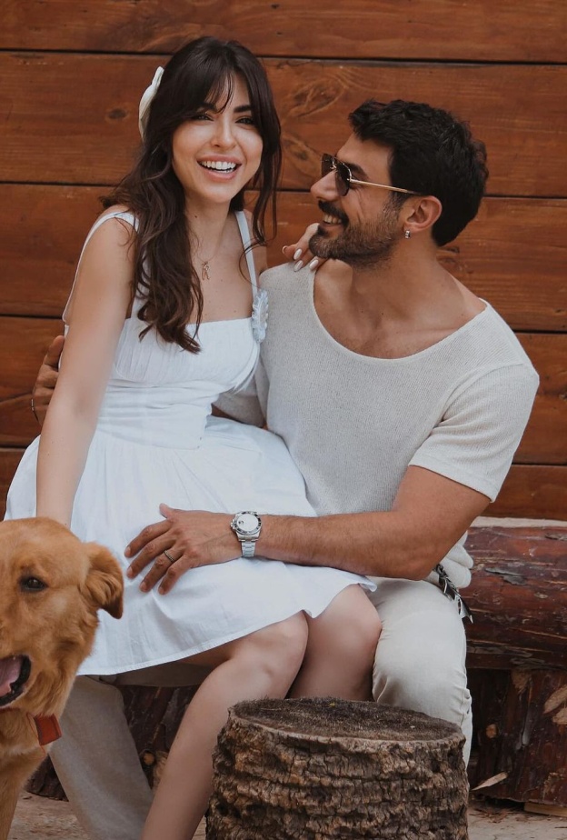 سارة أبي كنعانمنغمسة بتحضيرات زفافها لتطل بالأبيض بعد أيام قليلة