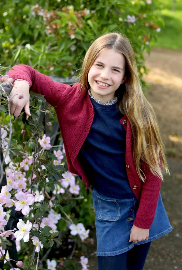 في عيد ميلادها التاسع.. المراقبون يشيدون بجمال الأميرة شارلوت