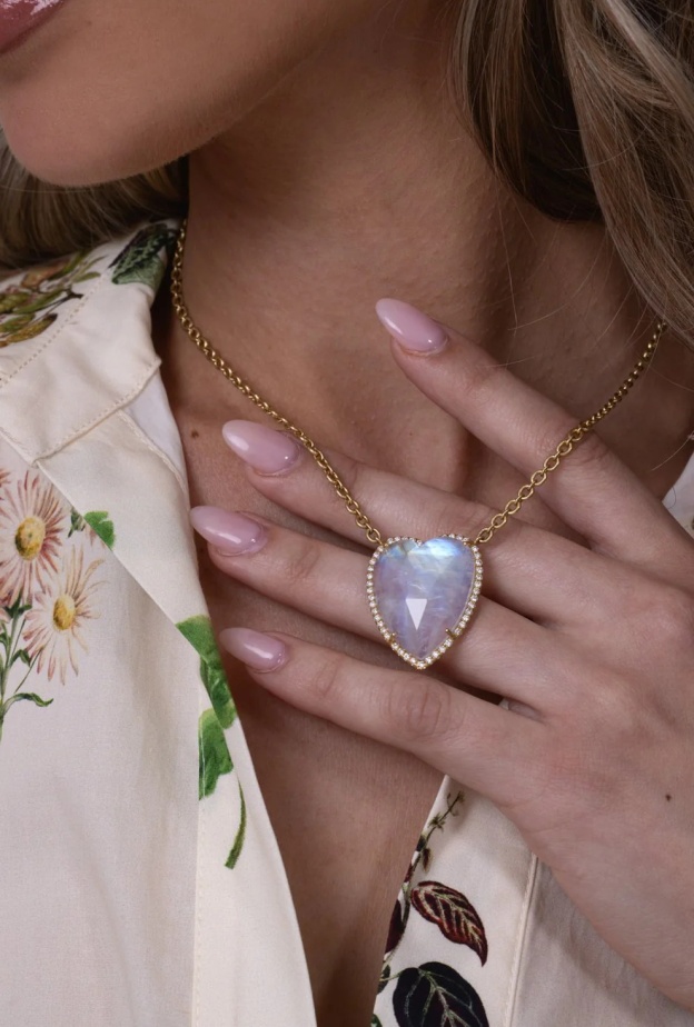 أجمل موديلات مجوهرات حجر القمر حجر شهر يونيو