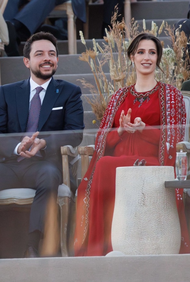 إطلالة الأميرة رجوة الصورة من حسابها