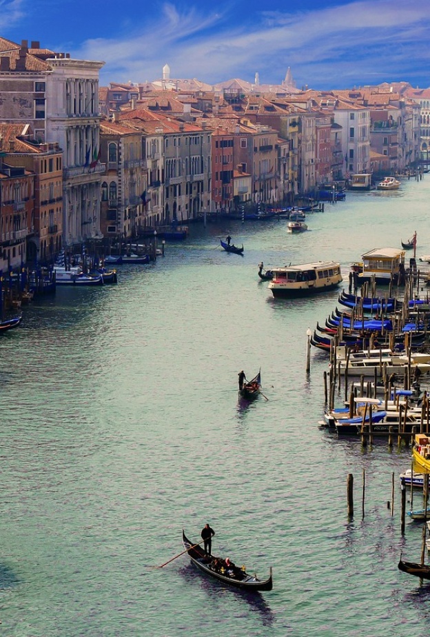 إكتشفوا أفضل الوجهات السياحية الرومانسية لعطلات فريدة من نوعها بواسطة garten