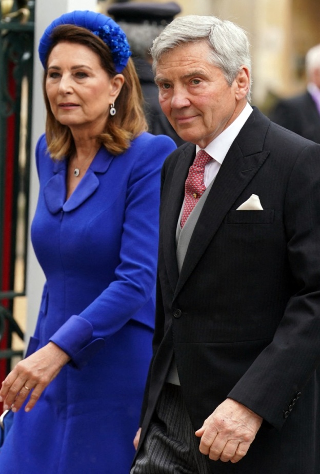 اشترى مايكل وكارول ميدلتون منزل باكليبري مانور بعد حوالي عام من زواج ابنتهما كيت