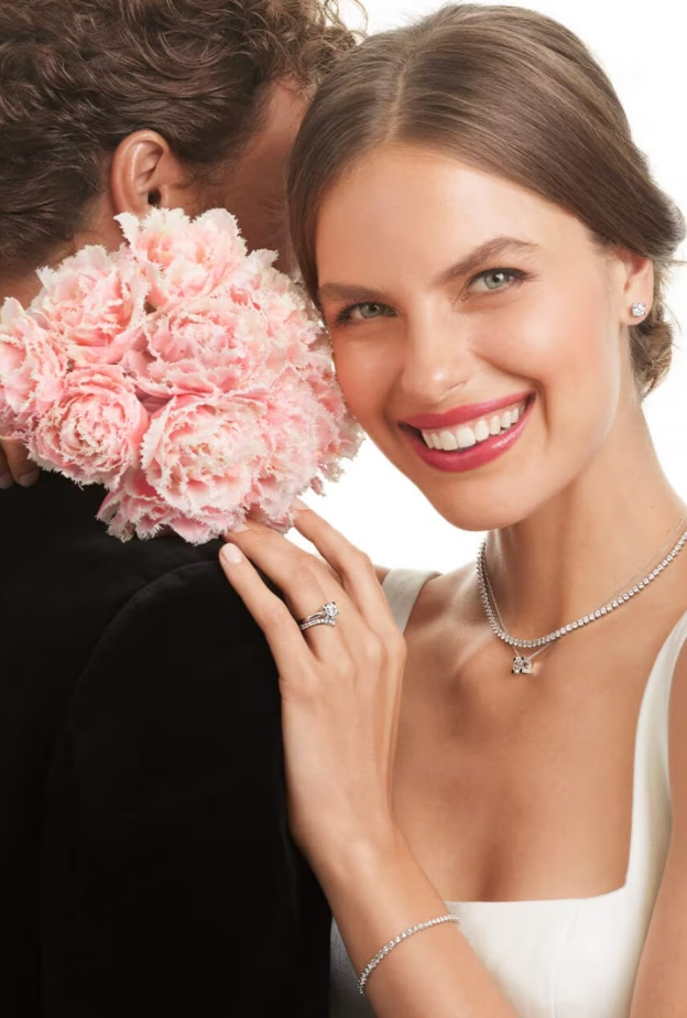 الصورة من هاري وينستون Harry Winston