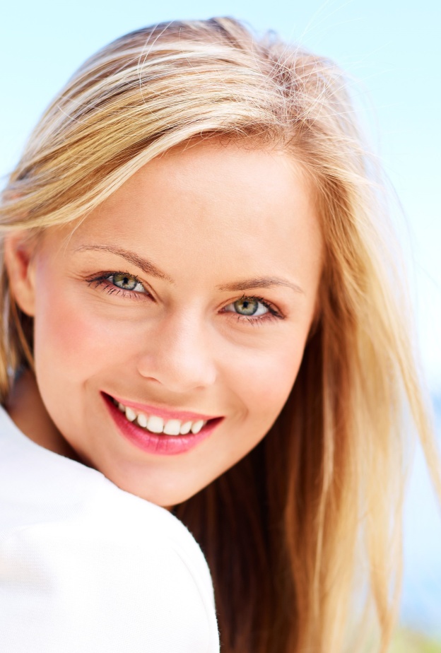 حاربي أعراض نقص فيتامين د بالتعرض للشمس في غير أوقاتها الضارة