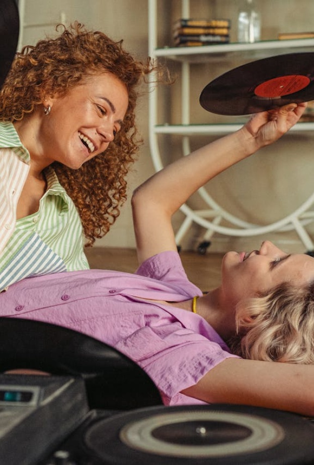 الموسيقى عامل محفز أثناء الرياضة ... ماذا تقول الدراسات الحديثة حول هذا الموضوع