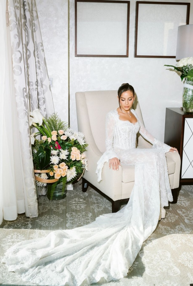 فستان العروس جميلة عوض من تصميم رامي قاضي