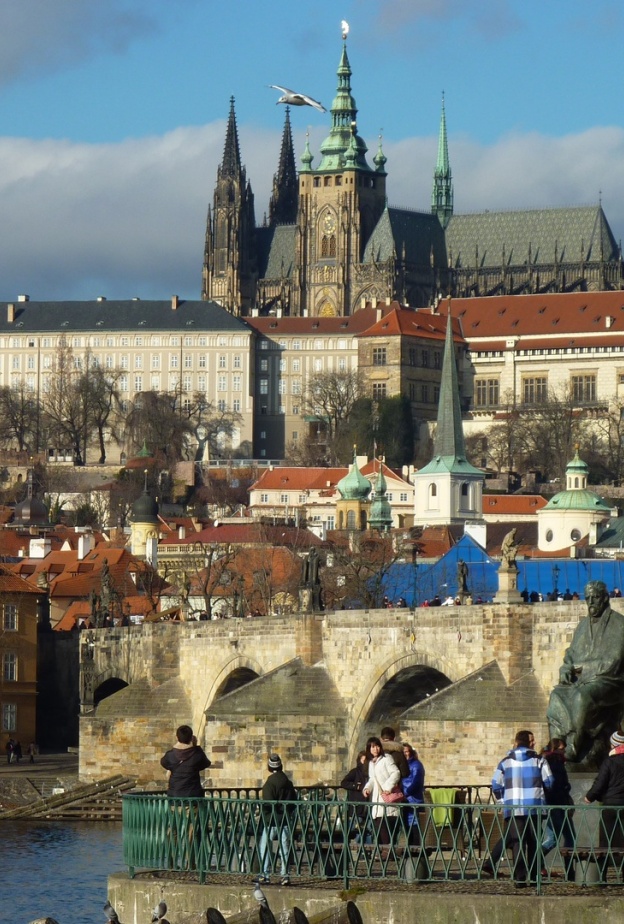 مجموعة من اهم الاماكن السياحية في براغ للعوائل بواسطة pxhere