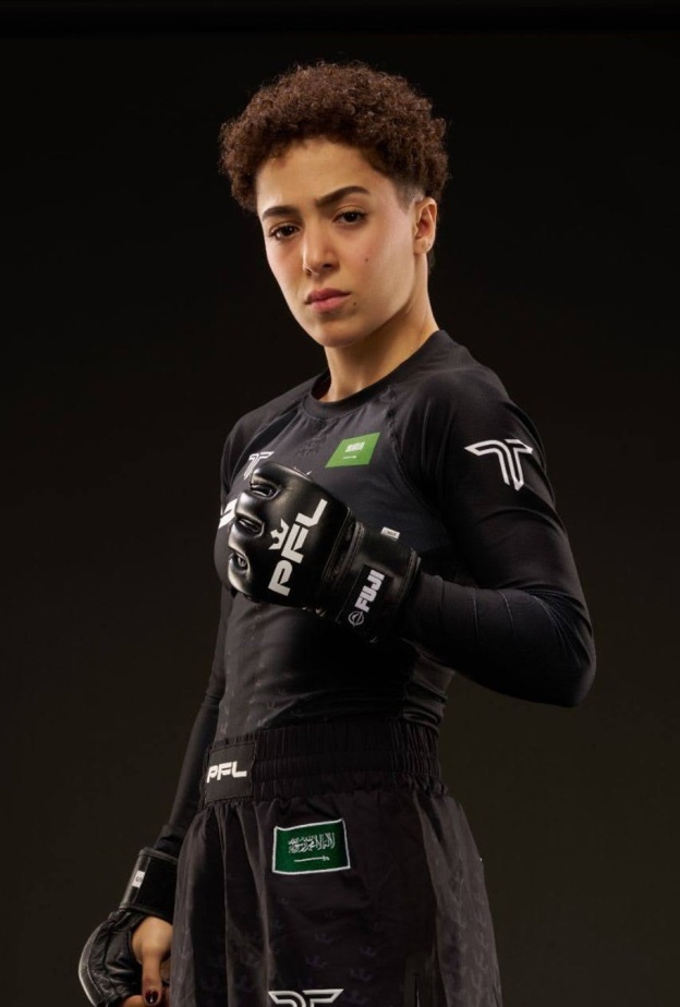 فيديو.. Hattan Is Back الملاكمة السعودية هتان السيف تستعد لثاني نزالاتها في دوري المقاتلين المحترفين