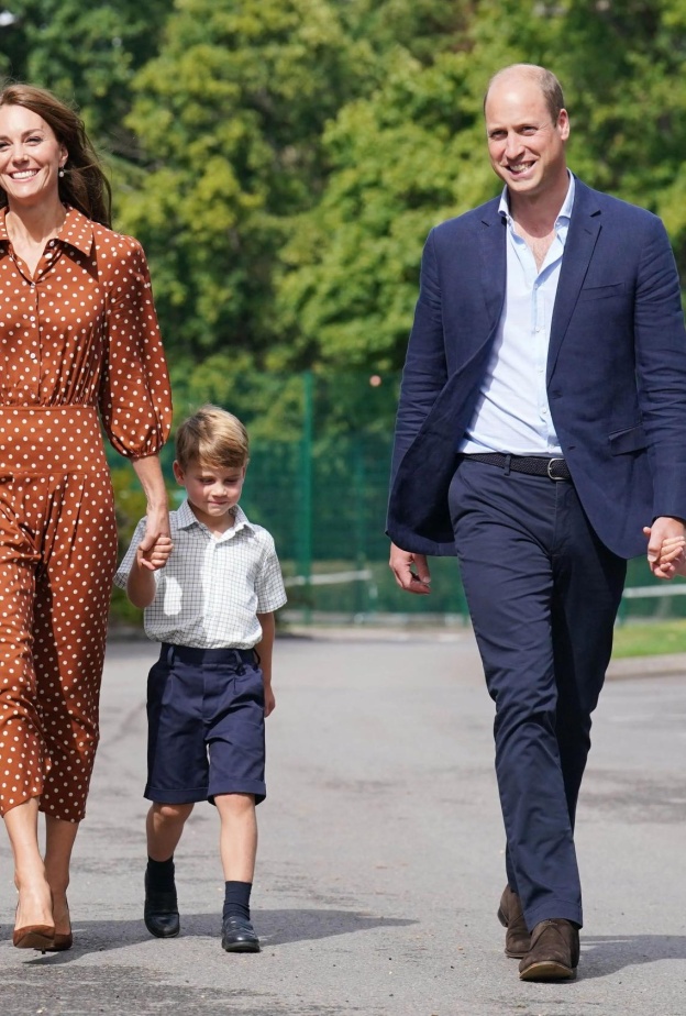 وليام وكيت يفضلان مناقشة مشاعرهما مع أطفالهما على أريكة الدردشة