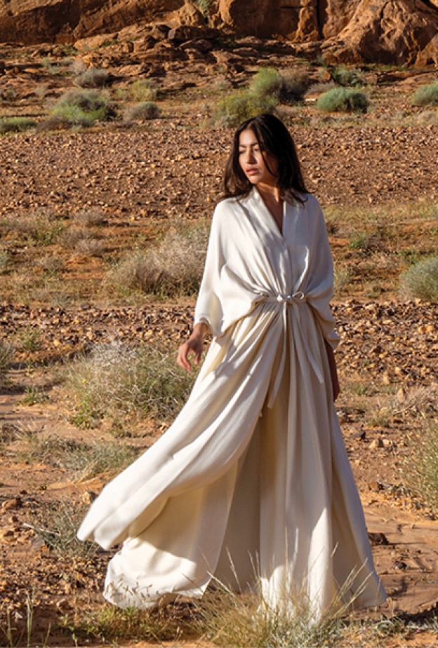 جلسة تصوير خاصة بـ"هي" بعنوان أناقة حالمة