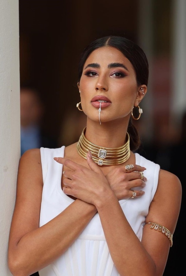 اجمل إطلالات مكياج وتسريحات شعر ليلى عبدالله تزامنا مع تصد اسمها الترند