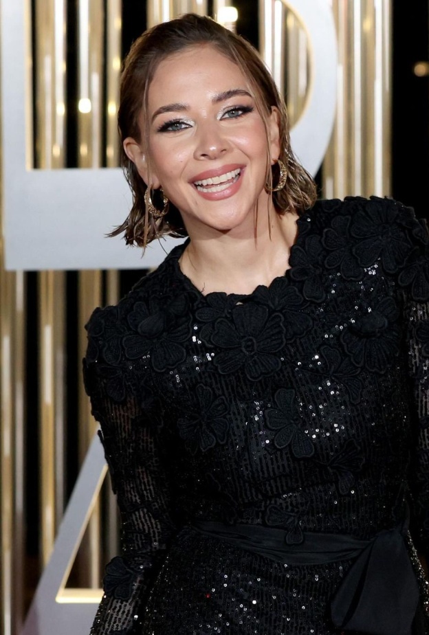 فاطمة البنوي