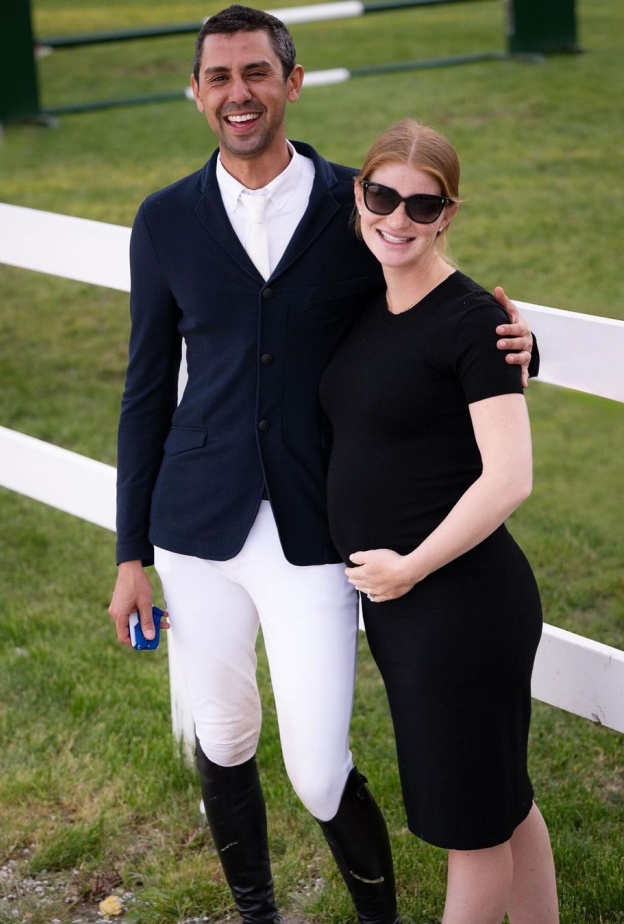 جينيفر غيتس ونايل نصار 