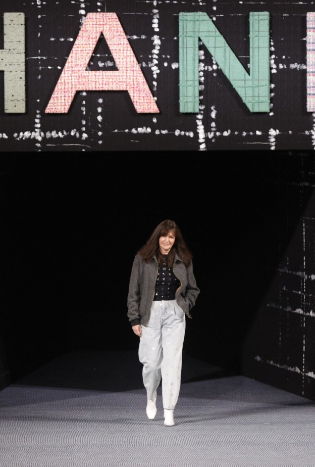 من سيخلف "فيرجيني فيارد" في شانيل