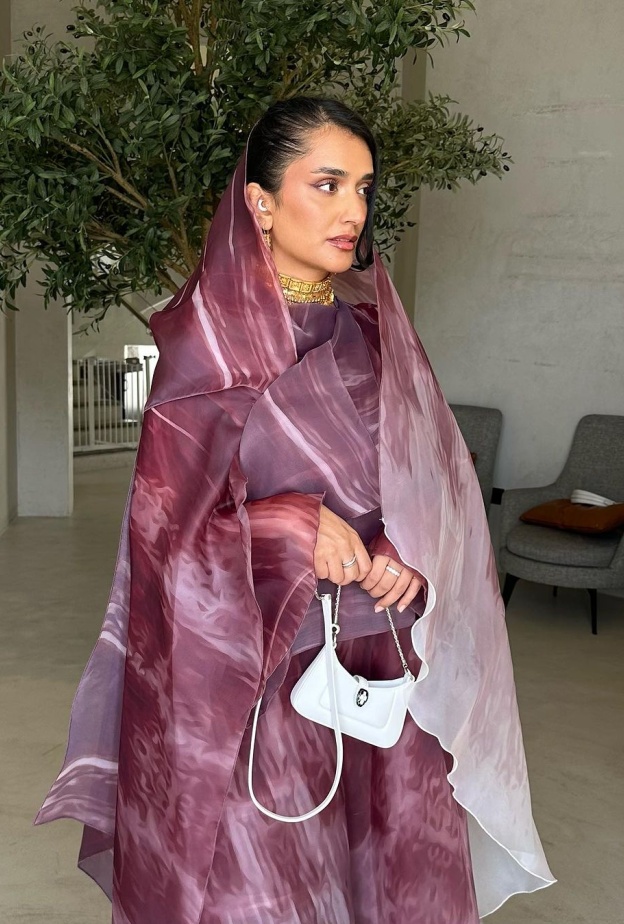 8 عبايات لصباحات عيد الأضحى من مصممات خليجيات 