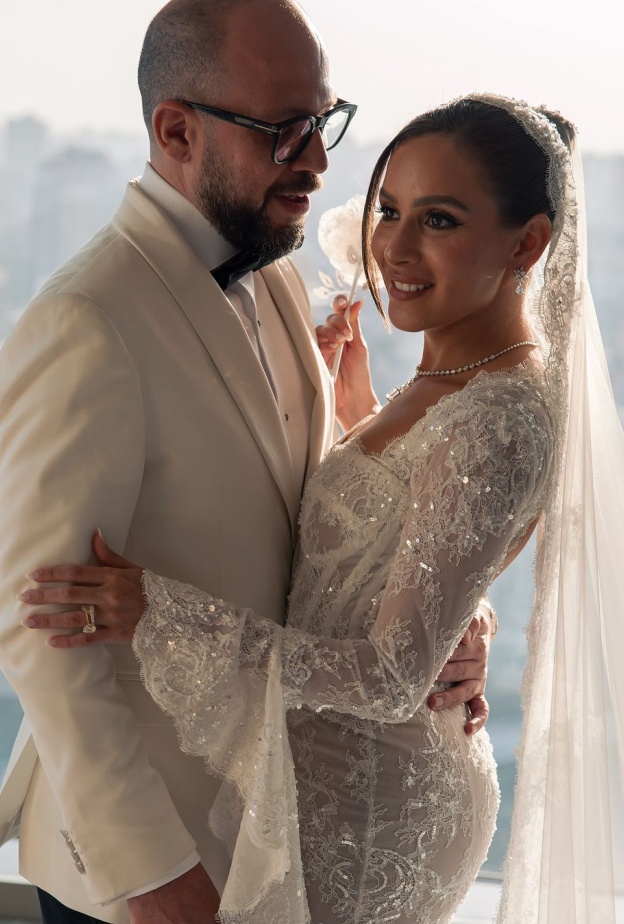 إطلالة جميلة عوض