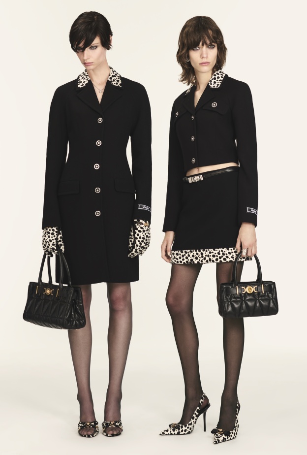 مجموعات الإجازة 2025 من Versace