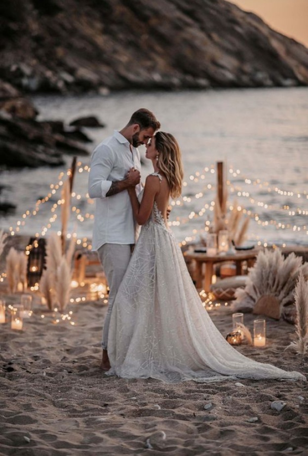 أرقى حفلات الزفاف على الشاطىء ونصائح لتنظيمها هذا الصيف 