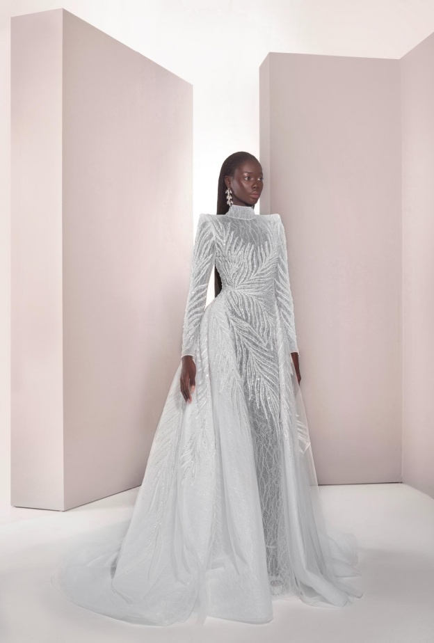 فستان زفاف ملكي من تصميم طوني ورد