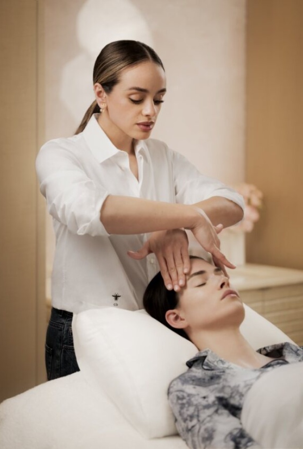 Dior Spa يتعاون مع  3 خبراء لدى Dior لتقديم خدمات مميزة في مجال الصحة والرفاهية والجمال