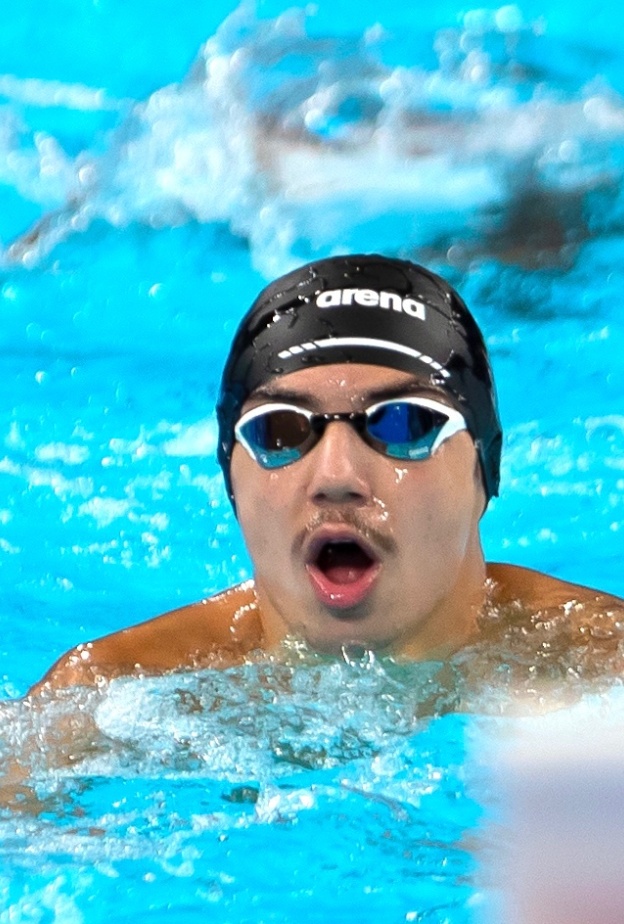 السباح السعودي زيد السراج يختتم استعداداته لضربة البداية في أولمبياد باريس