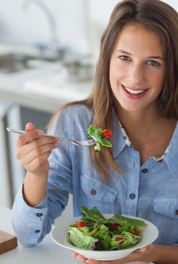 أعراض الأبهر للنساء عديدة واعتماد نمط حياة صخي يعجل بالعلاج ويحقق الوقاية من مخاطره