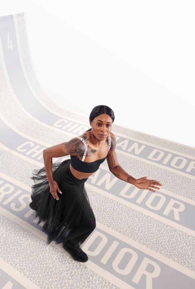 تلاقي الأناقة واللياقة... كيف تؤثّر الرياضة على الموضة 