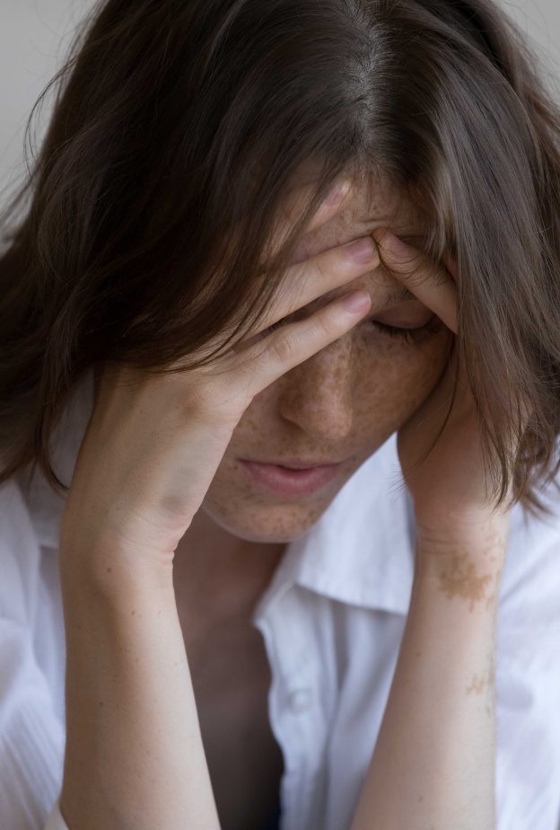 انعدام الاستقرار النفسي من أسباب آلام الظهر الخفية