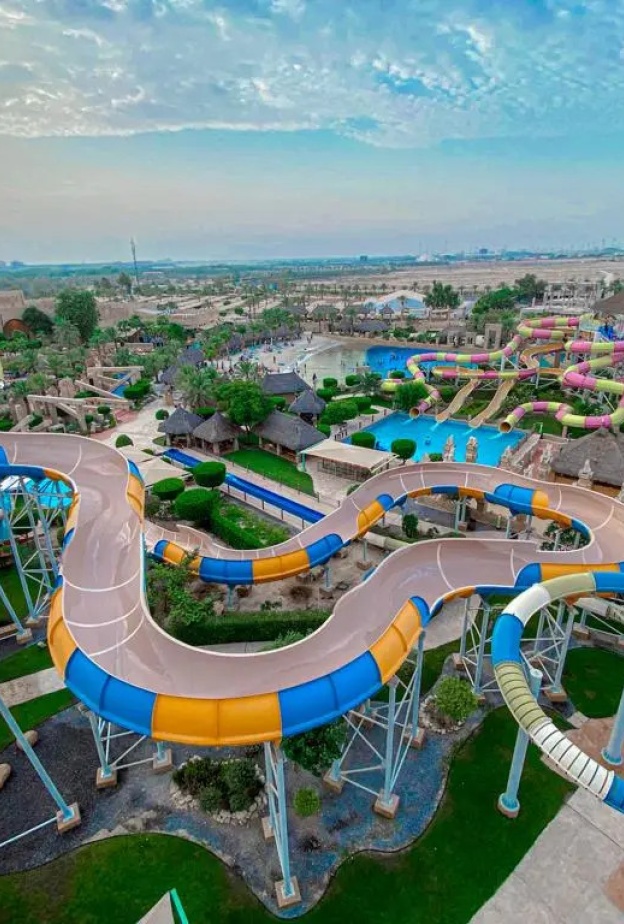 حديقة الألعاب المائية جنة دلمون المفقودة