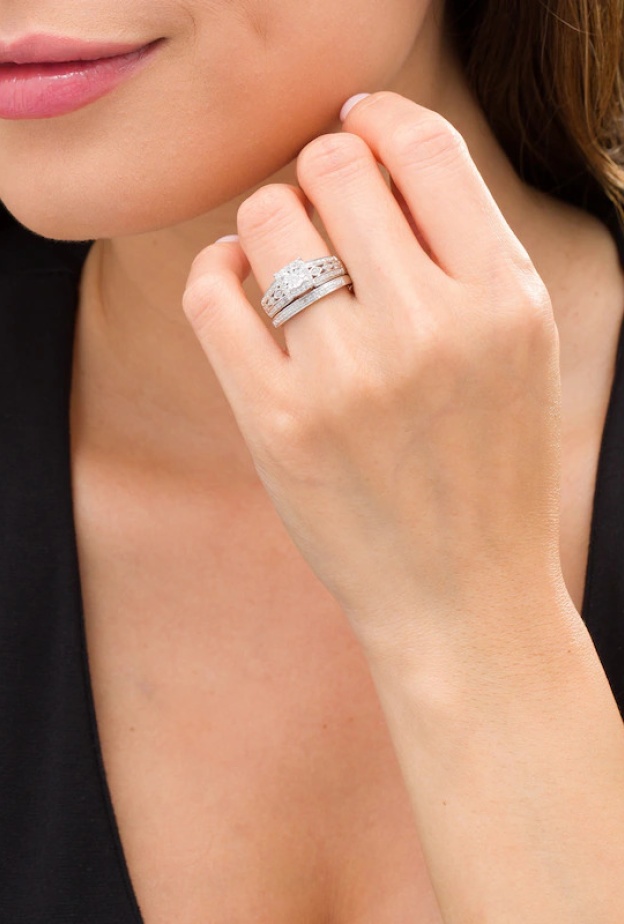 خاتم توينز الماس عنوان العروس صاحبة الذوق الرفيع