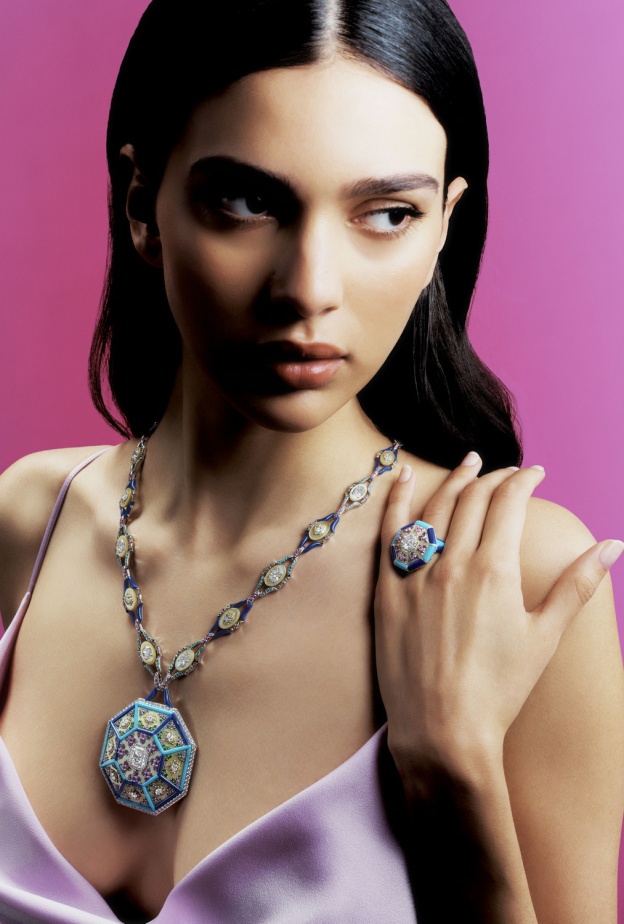 مجموعة رحلات القصور