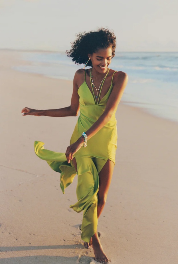 من تمارا كوموللي Tamara Comolli