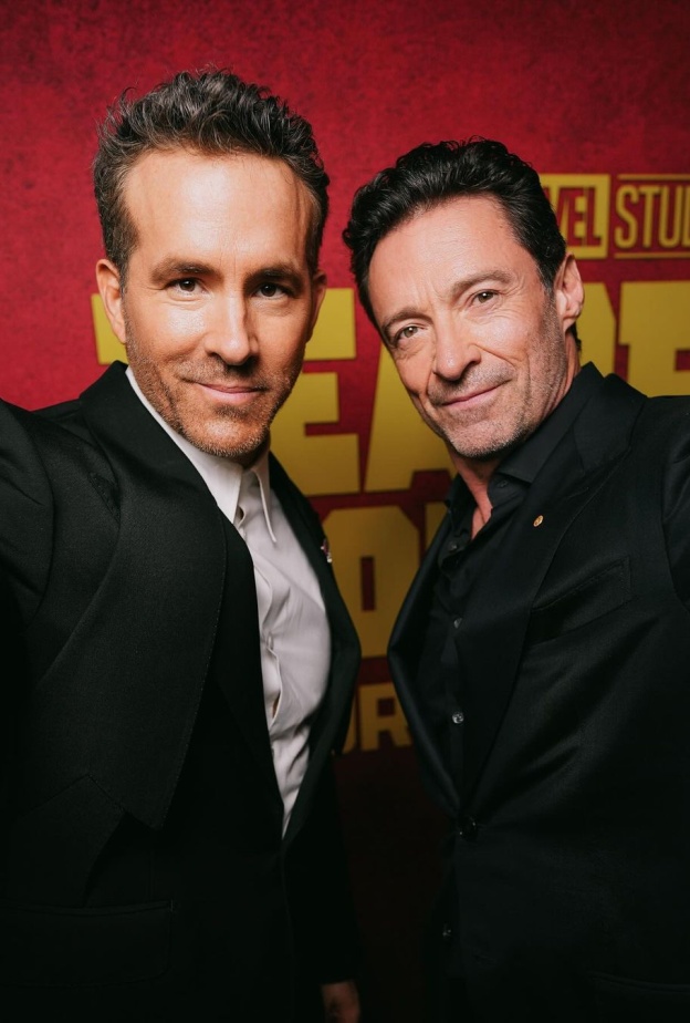 هيو جاكمان ورايان رينولدز