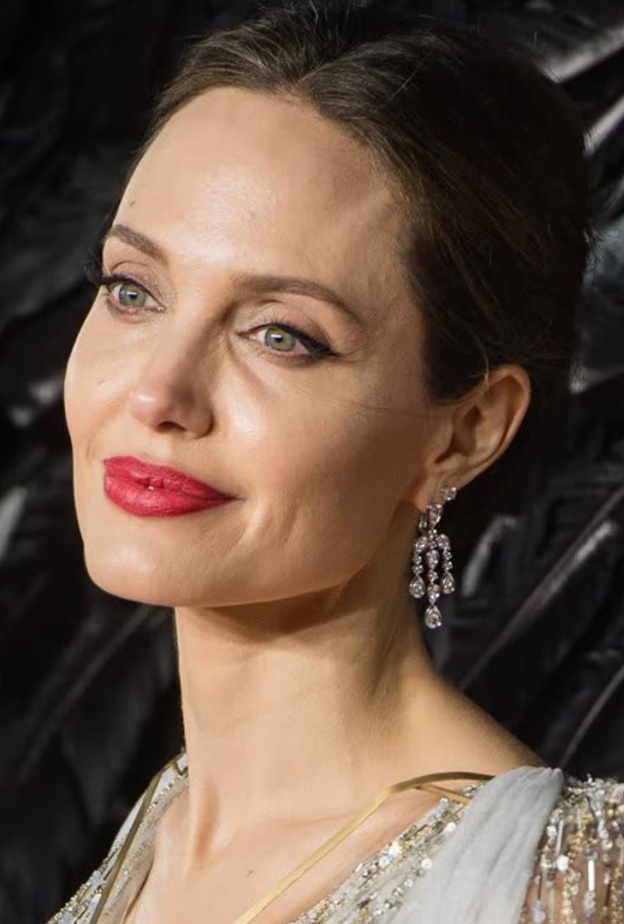 أنجلينا جولي