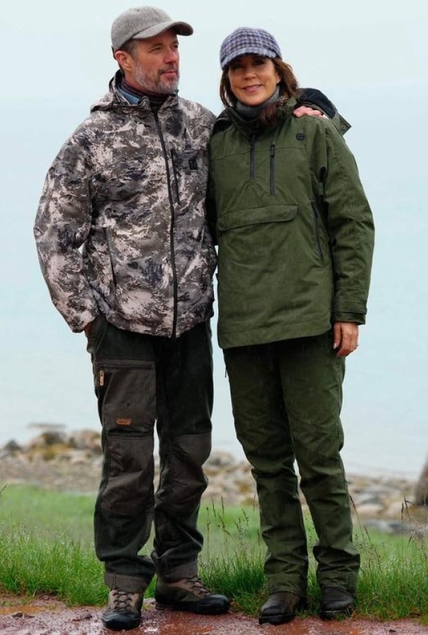 رحلة الملكة ماري والملك فريدريك إلى جرينلاند