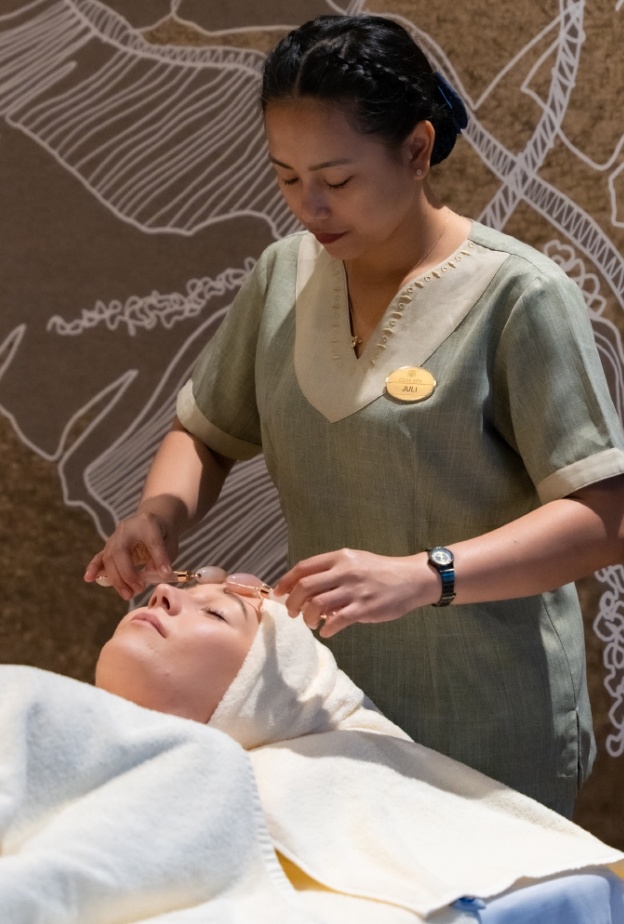 انغمسي في تجربة الحمام المغربي المنعشة هذا الصيف في كويا سبا بريميوم