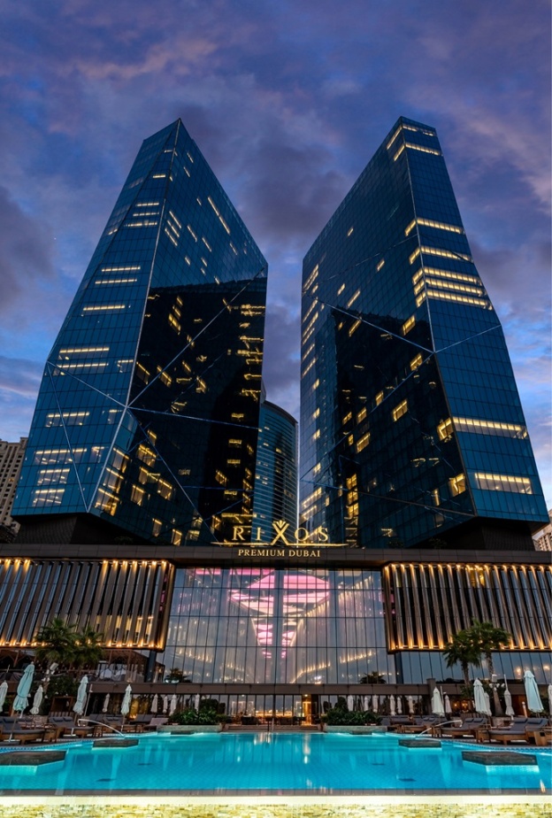 "ريكسوس بريميوم دبي"