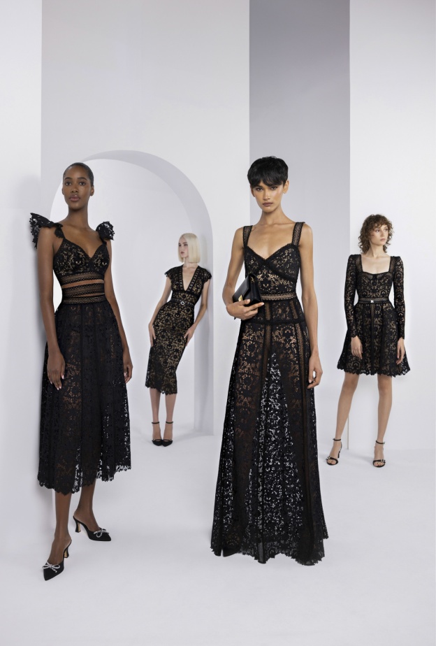 إطلالات من Zuhair murad