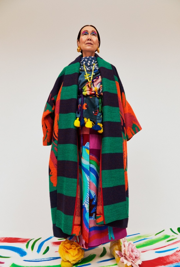 RIANNA + NINA تكشف عن FANTASIA: مجموعة من الأناقة والسحر