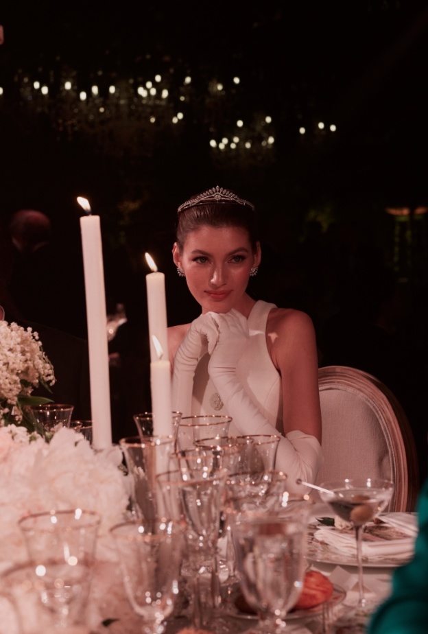 Sartoro Geneve - Valery Kaufman