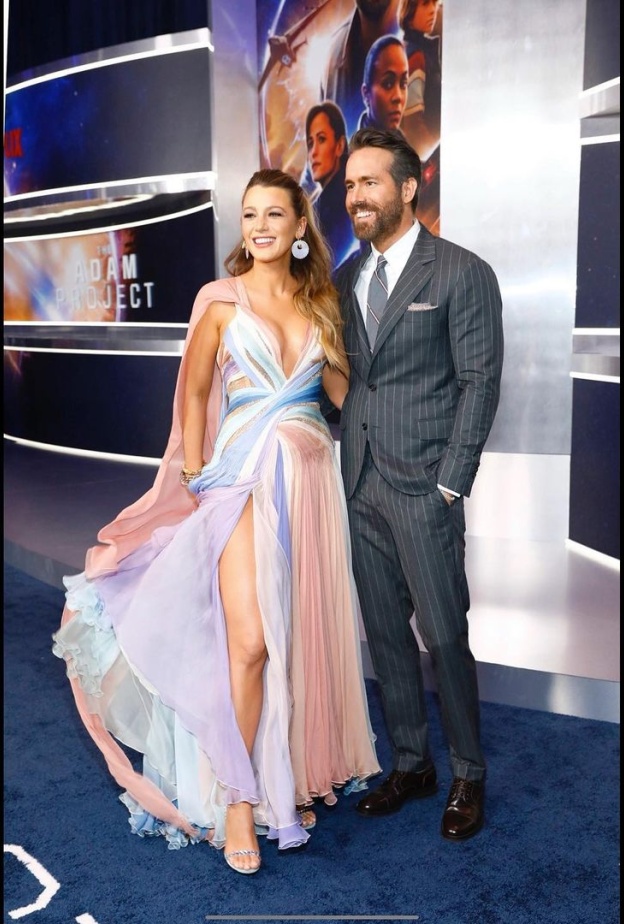 بليك ليفلي وريان في إحدى الفاعليات الفنية 