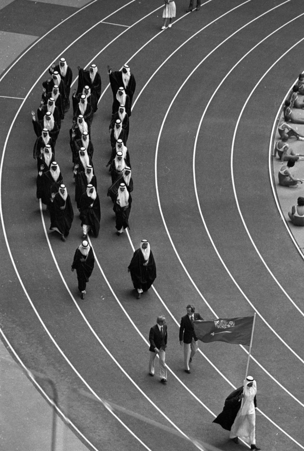 تاريخ أزياء الوفد السعودي في الألعاب الأولمبية الصيفية: أصالة واعتزاز عبر الأجيال