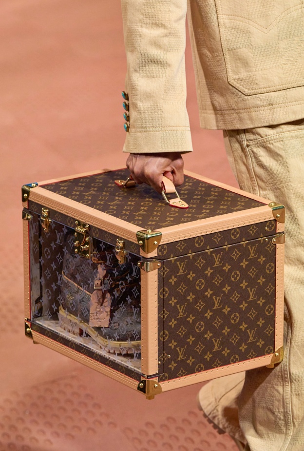 ... Louis Vuitton تكشف عن موعد إطلاق حذاء Timberland يحمل توقيع ويليامز المميّز