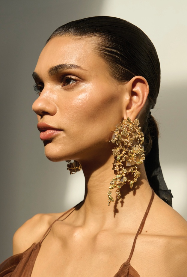 حقيبة من مستحضرات المكياج الصامدة ضد حرارة الطقس