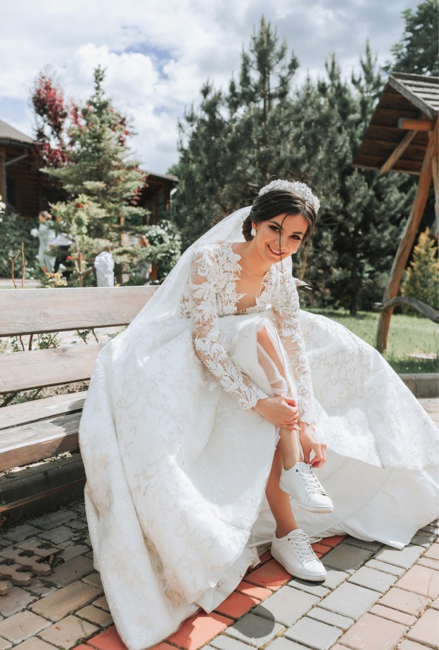 الحذاء يمنحك الراحة ويمكنك الرقص حتى أخر لحظة من زفافك