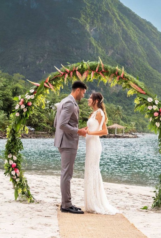 حفلات الزفاف الشاطئية