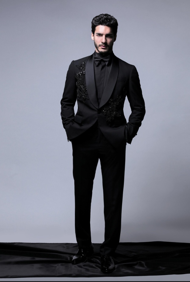 بدلة عريس بستايل أوروبي من نمر سعادة