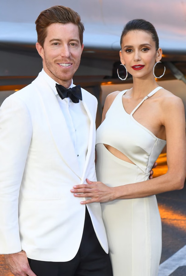 من هم المشاهير الذين تزوجوا أو واعدوا أبطال أولمبيين؟